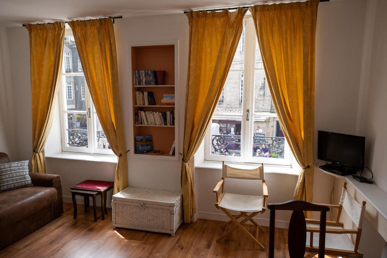 Appartement Place Des Cordeliers ดีน็อง ภายนอก รูปภาพ