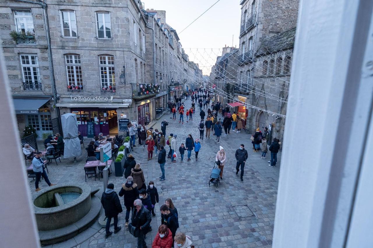 Appartement Place Des Cordeliers ดีน็อง ภายนอก รูปภาพ